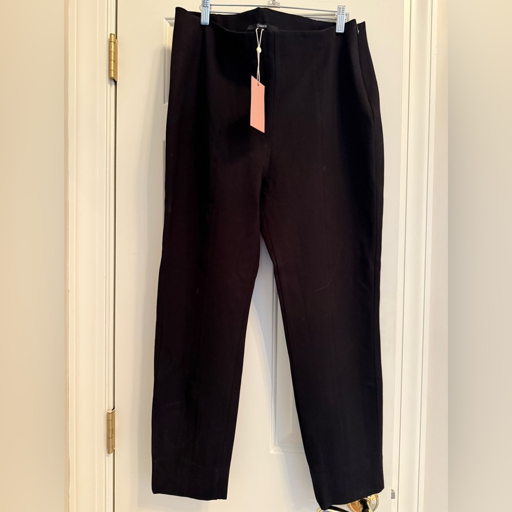 Quince Ultra-stretch pin tuck ankle pants w/side zip. Slimming no bulk at waist.
